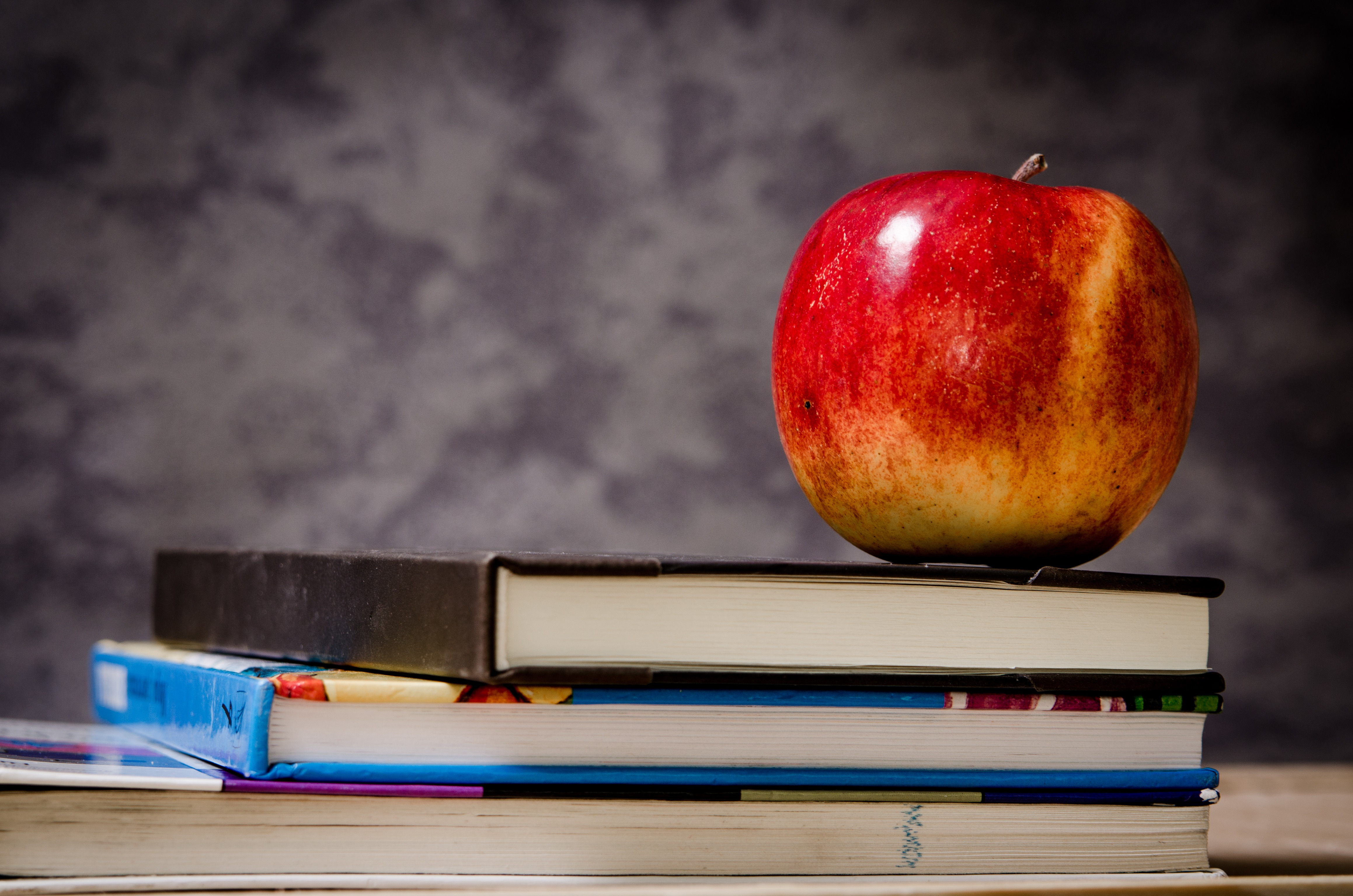 apple with books